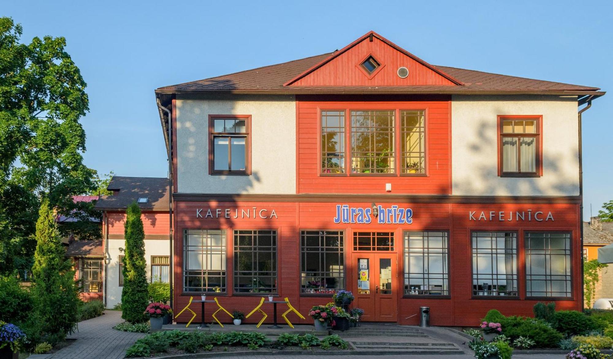 Juras Brize Hotel Ventspils Exterior photo